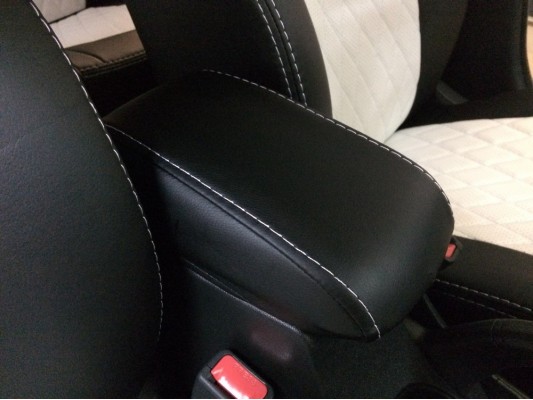 Авточехлы на Hyundai Solaris Авточехлы на Hyundai Solaris