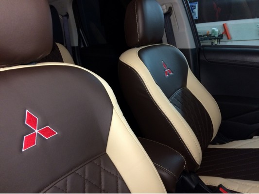 Авточехлы на Mitsubishi Outlander XL