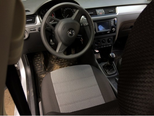 Авточехлы на Skoda Rapid