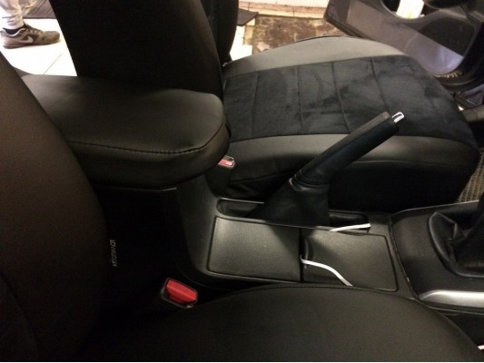 Авточехлы на Toyota Corolla E140/E150 Авточехлы на Toyota Corolla E140/E150